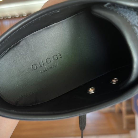 Authentic Gucci Sneakers size 38 - Picture 7 of 9